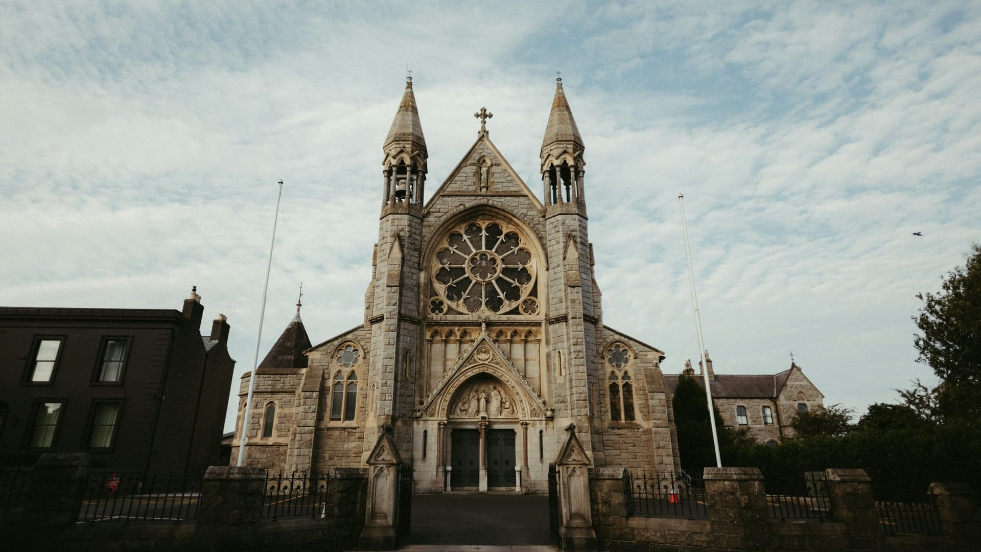 Exeter cityscape - Find self-storage in Exeter